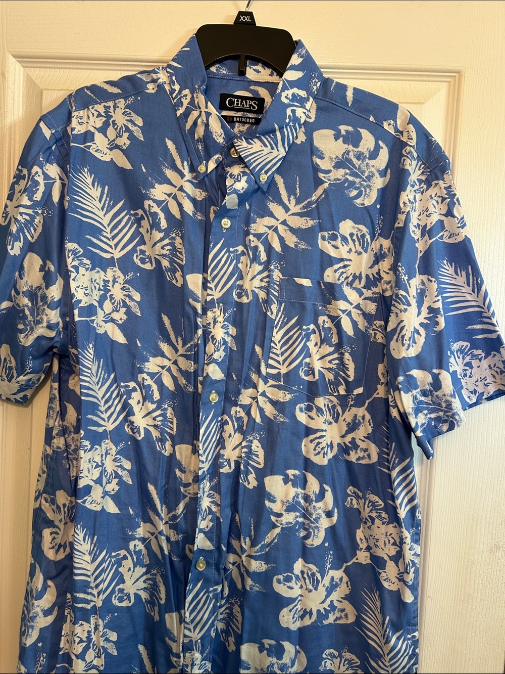 Chaps Blue and White Floral Short-Sleeve Button-Down Shirt